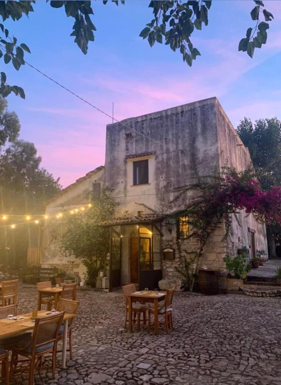 Agriturismo Masseria Pozzo 斯佩隆加 外观 照片