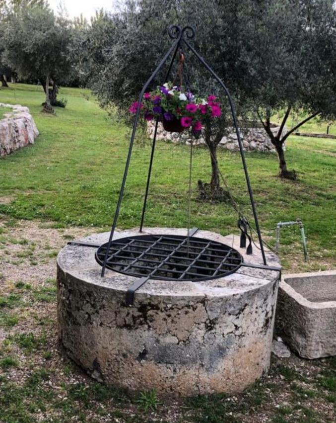 Agriturismo Masseria Pozzo 斯佩隆加 外观 照片