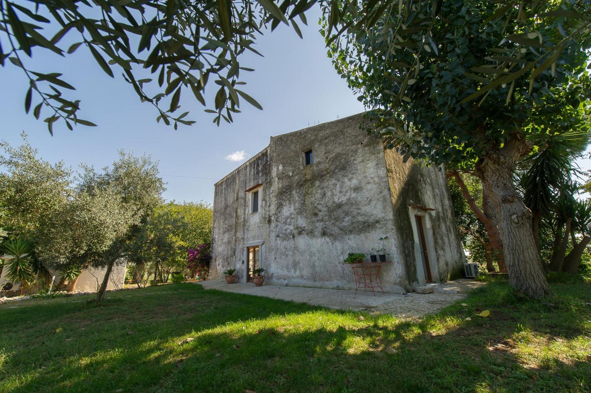 Agriturismo Masseria Pozzo 斯佩隆加 外观 照片